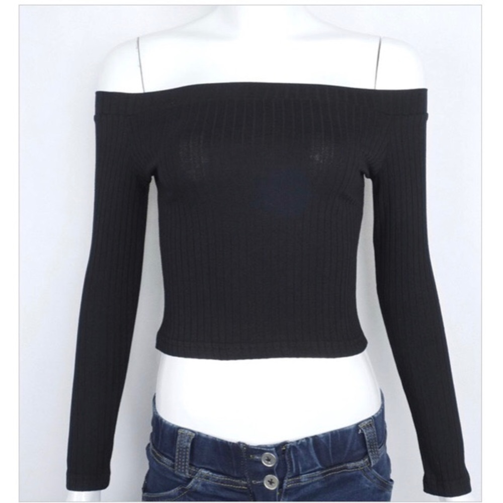 Women’s Black Off Shoulder Long Sleeve Crop Top - Picture 5 of 8
